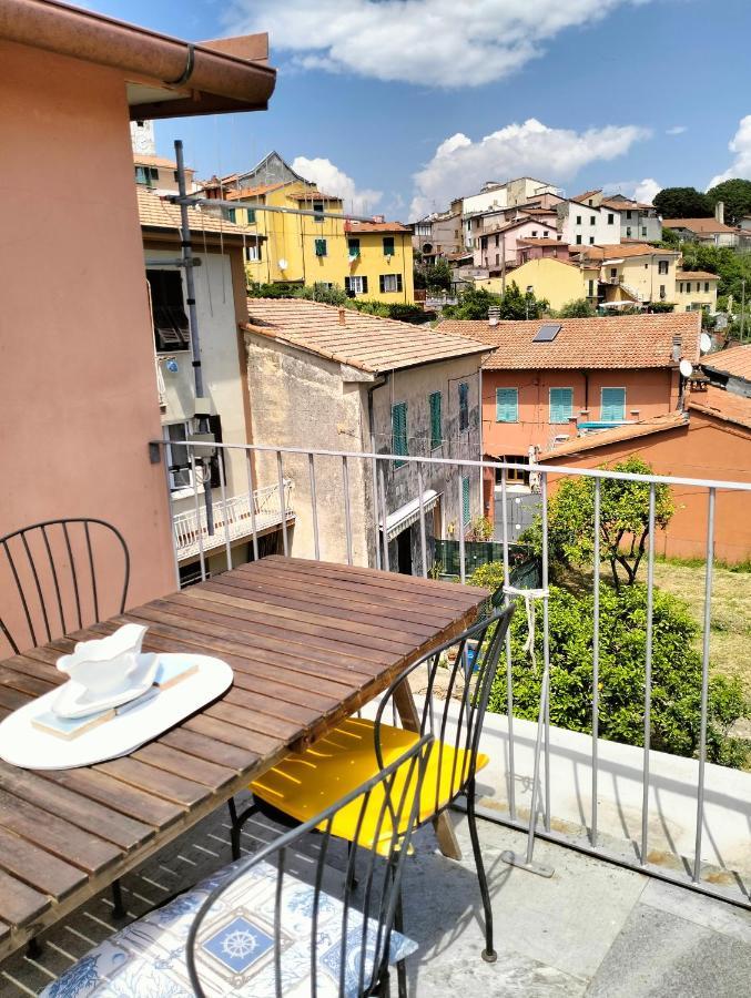 Ferienwohnung Da Rita San Terenzo Exterior foto